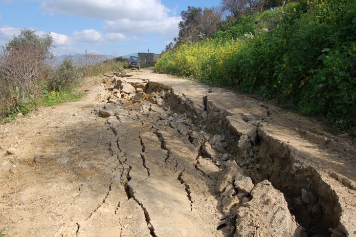 strada franata Scirinda (1)