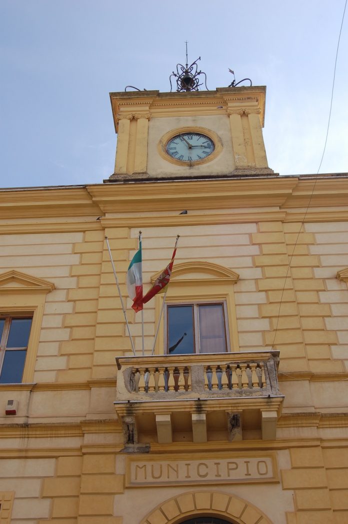 Municipio bandiere d orologio