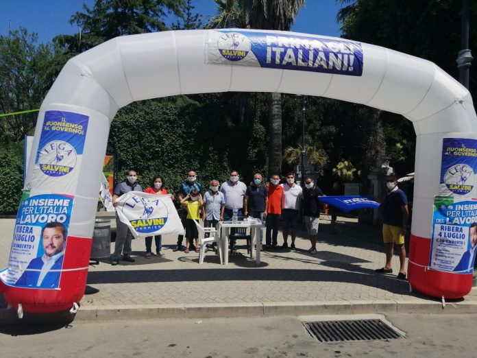Lega raccolta firme 1