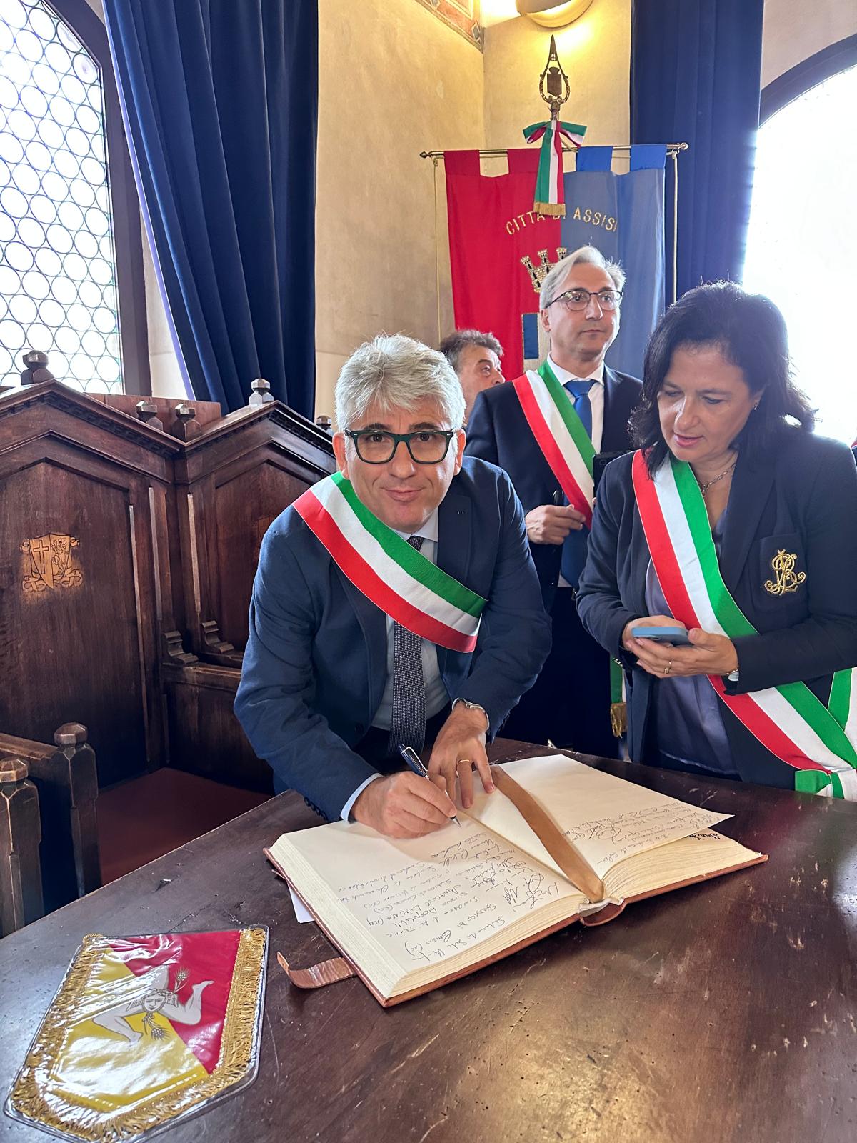 Ribera: Sindaci agrigentini, tra cui Matteo Ruvolo, ad Assisi per la ...