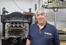 La vecchia arte del rilegatore di libri a Palermo Maurizio Piscopo incontra Salvatore Maurizio Barone.