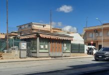 Ribera: Inchiesta di Emanuele Miceli. Chiudono le edicole. Ne rimane solo una. La concorrenza di telefoni e net-work. Scompare un pezzo della città